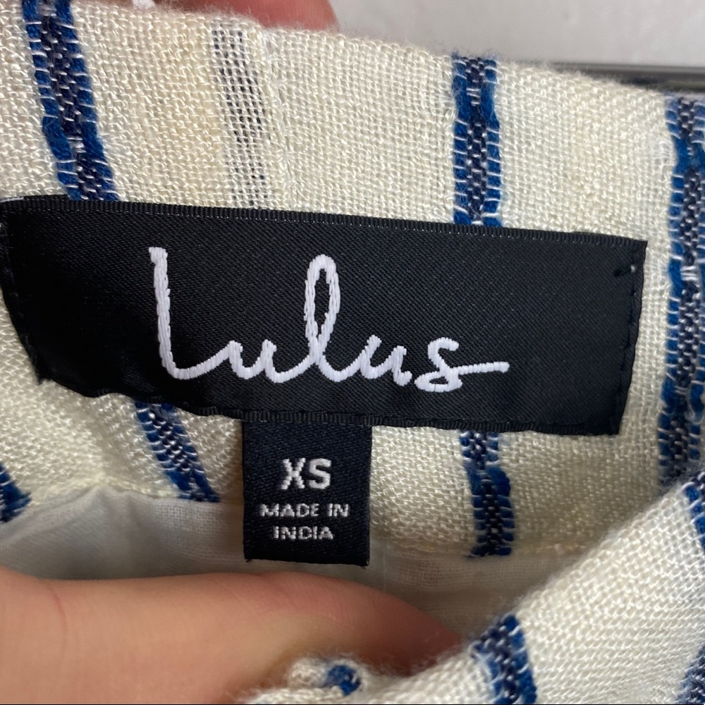 Lulu’s laguna blue and ivory striped highwaist belted shorts XS - Picture 7 of 10